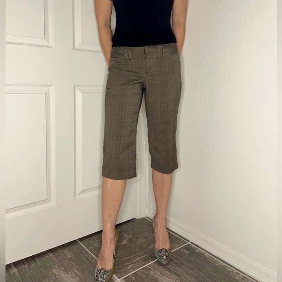 Y2K 2000s Lowrise Tailored Brown Plaid Capri Trousers Bermuda Shorts - Picture 1 of 9